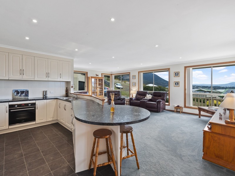 2 Tandara Court, Old Beach TAS 7017