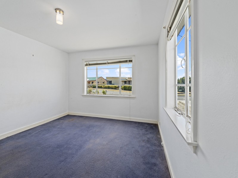 12 Arundel Street, Derwent Park TAS 7009