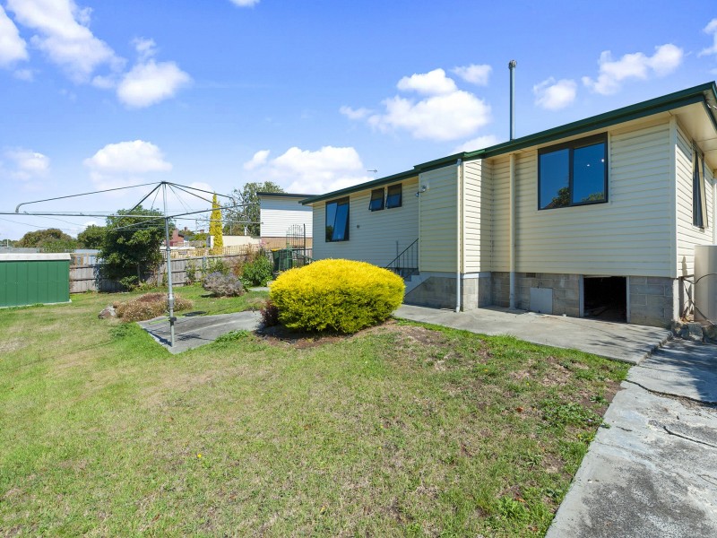 11 Eltham Place, Claremont TAS 7011