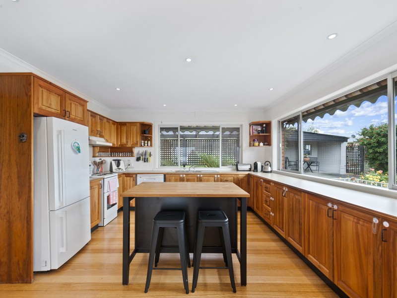 5 Edwin Place, Austins Ferry TAS 7011