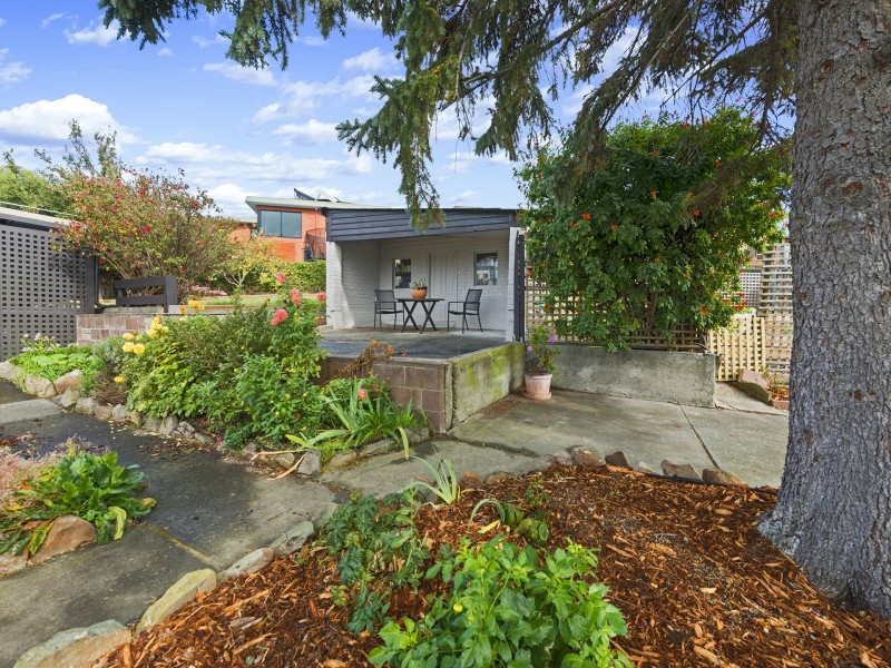 5 Edwin Place, Austins Ferry TAS 7011