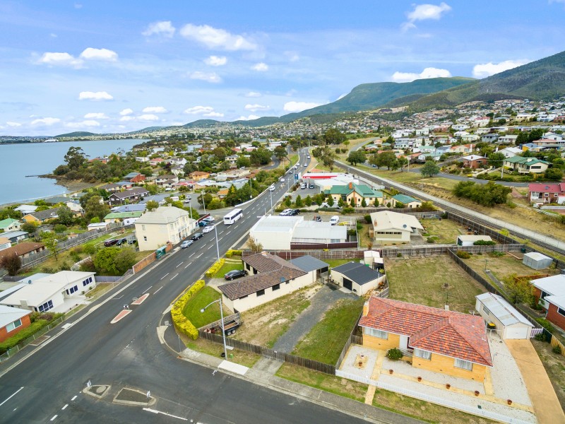 718 Main Road, Berriedale TAS 7011