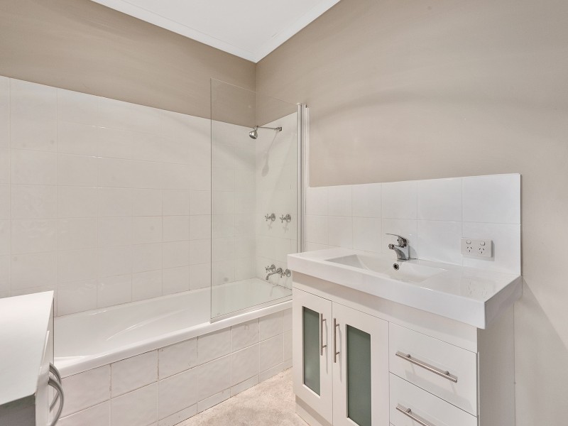 1/12 Penguin Drive, Glenorchy TAS 7010