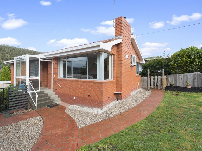 87 Clinton Road, Geilston Bay TAS 7015