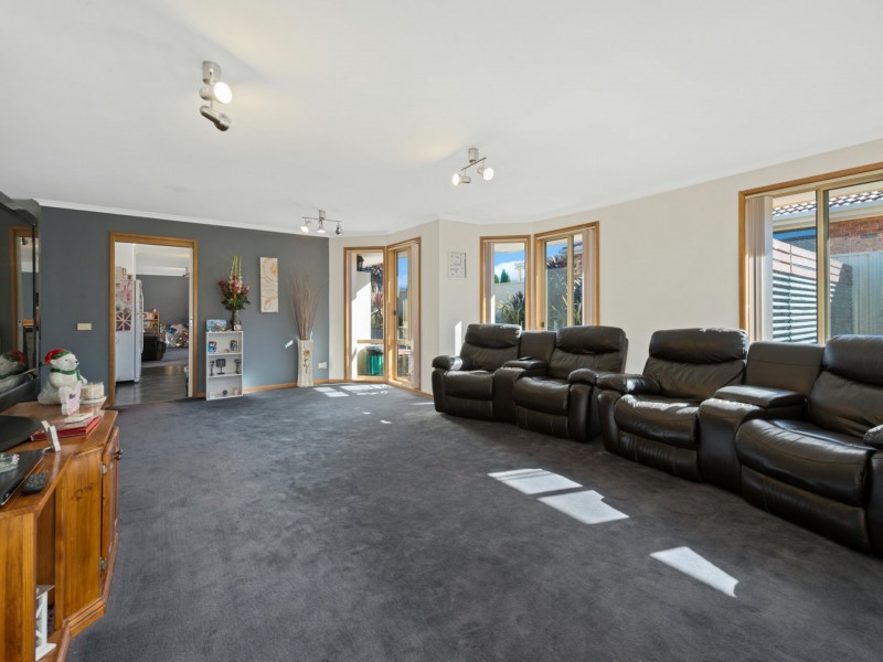 5 Henty Close, Old Beach TAS 7017