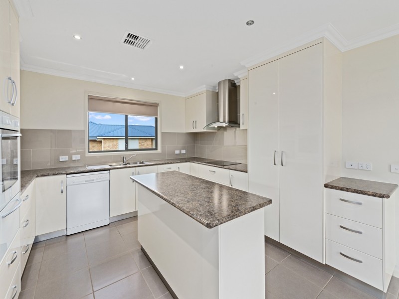 25 Raleigh Court, Howrah TAS 7018