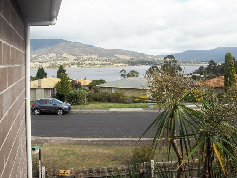 2 Douglas Drive, Bridgewater TAS 7030