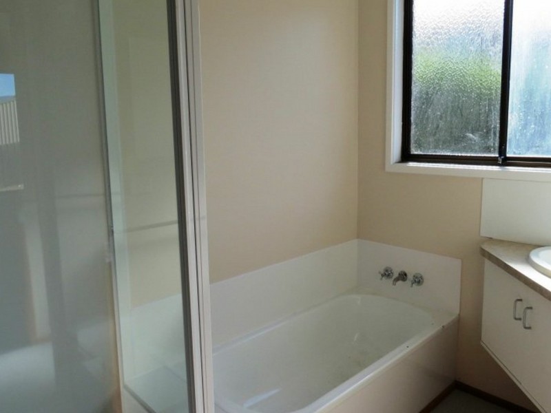 2 Veronica Crescent, Gagebrook TAS 7030