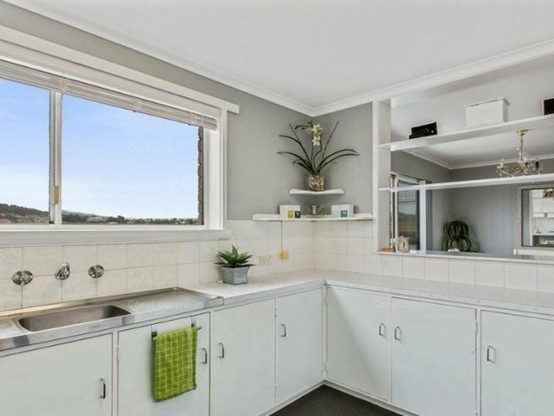 21/9 Alma Street, Bellerive TAS 7018