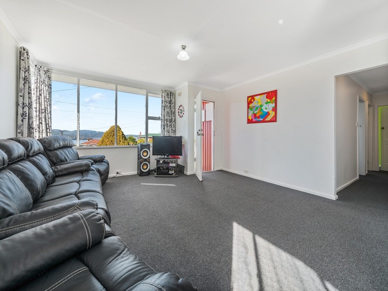 48 Centenary Crescent, Claremont TAS 7011