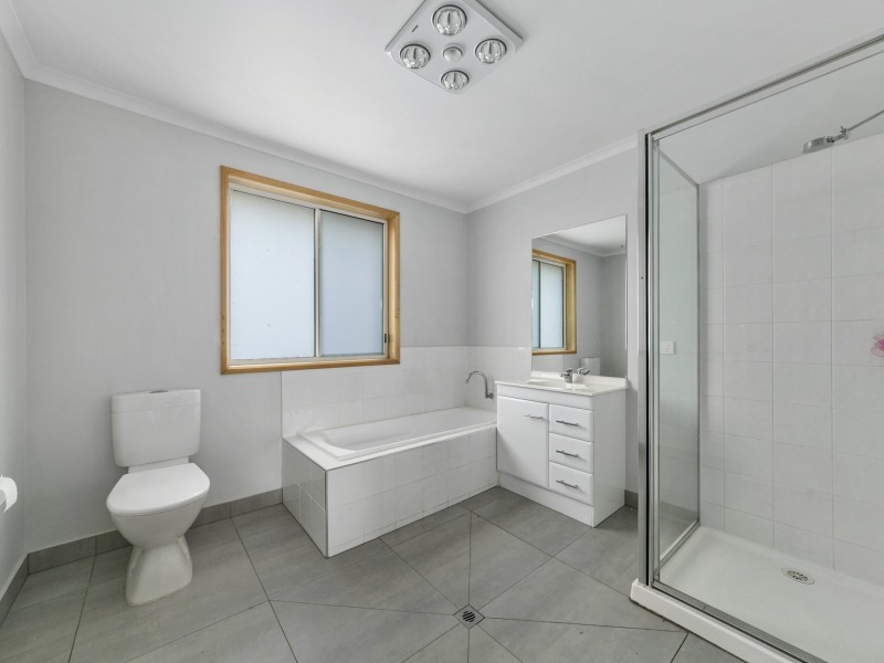 18 Barrob Street, Old Beach TAS 7017