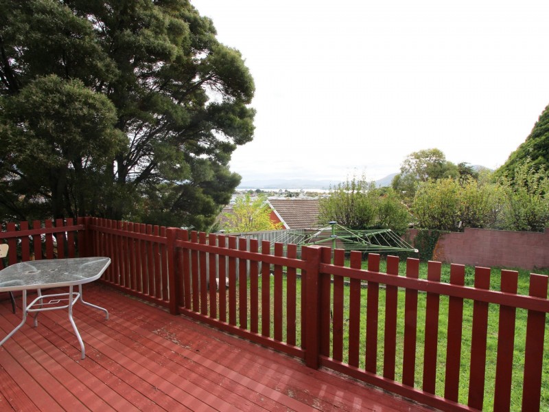 4 Ashton Court, Glenorchy TAS 7010
