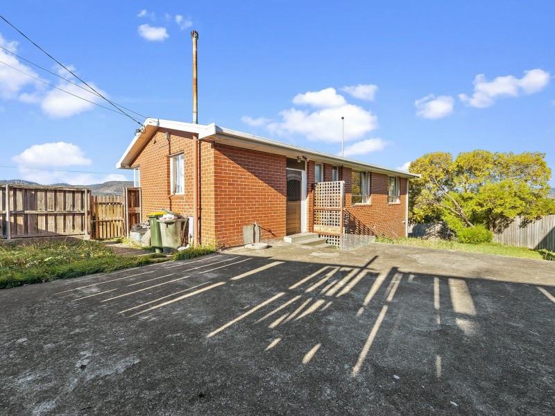 1 Dalgety Street, Claremont TAS 7011