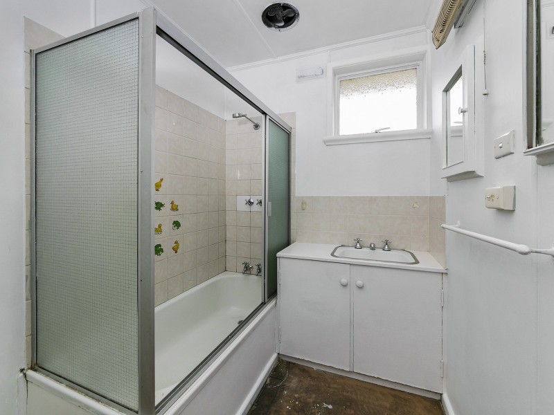 19 Delange Place, Claremont TAS 7011