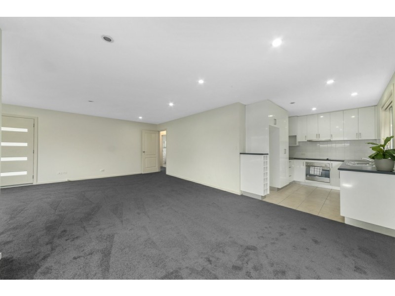 2/24 Joseph Link, Brighton TAS 7030