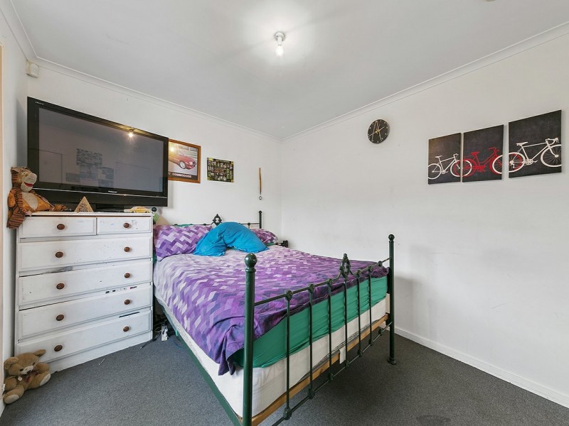 12 Tollard Place, Rokeby TAS 7019