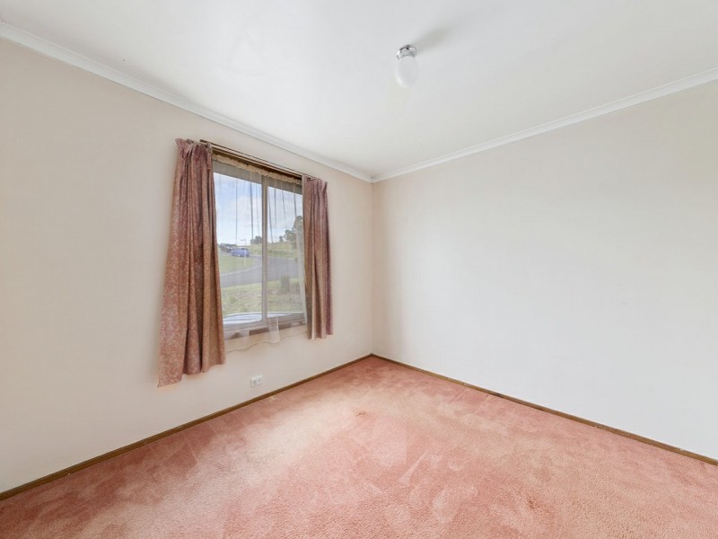 5 Clayton Drive, Herdsmans Cove TAS 7030