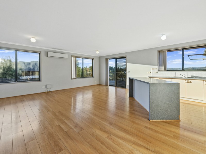 21 Elmac Crescent, Austins Ferry TAS 7011