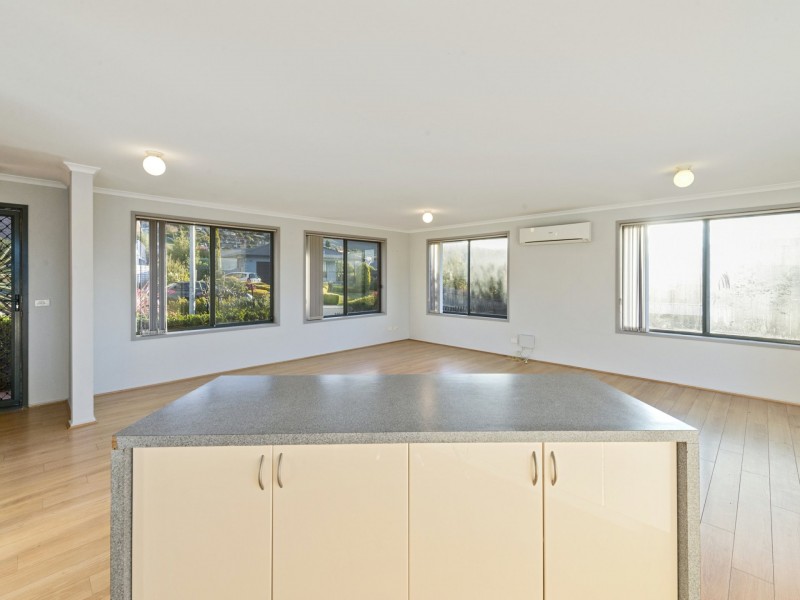 21 Elmac Crescent, Austins Ferry TAS 7011