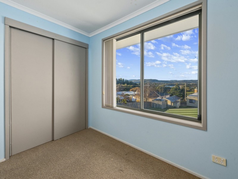 21 Elmac Crescent, Austins Ferry TAS 7011