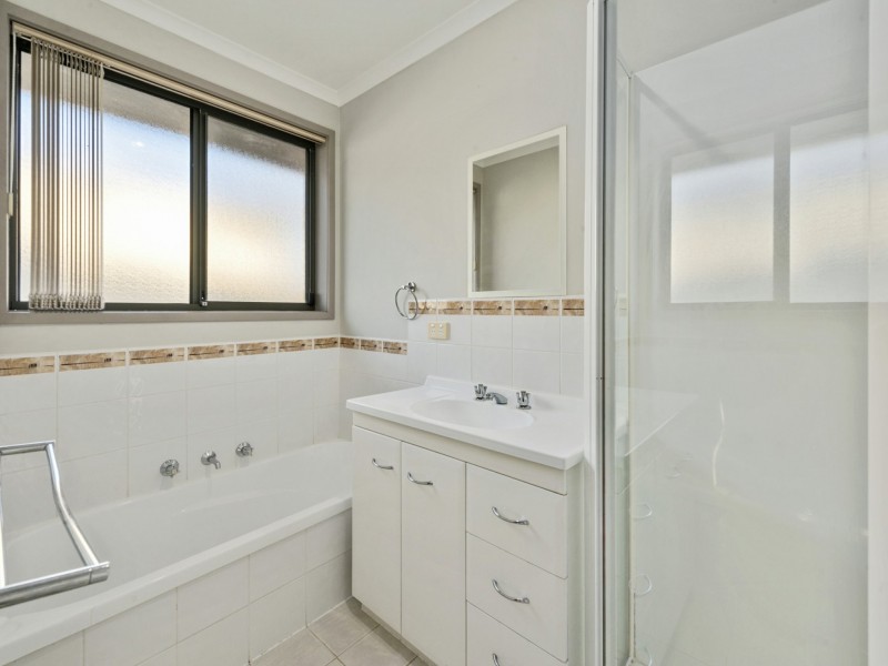 21 Elmac Crescent, Austins Ferry TAS 7011