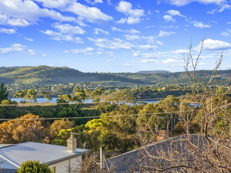 21 Elmac Crescent, Austins Ferry TAS 7011