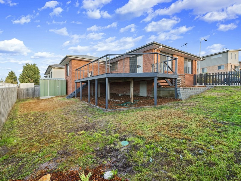 21 Elmac Crescent, Austins Ferry TAS 7011