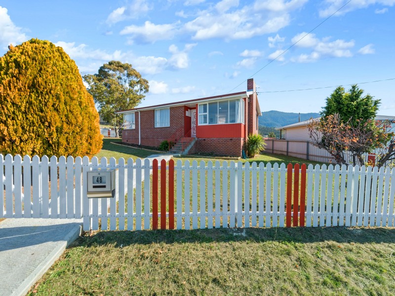 48 Centenary Crescent, Claremont TAS 7011