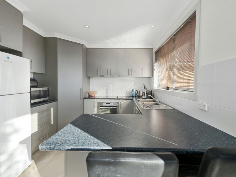 4 Govett Rise, Austins Ferry TAS 7011