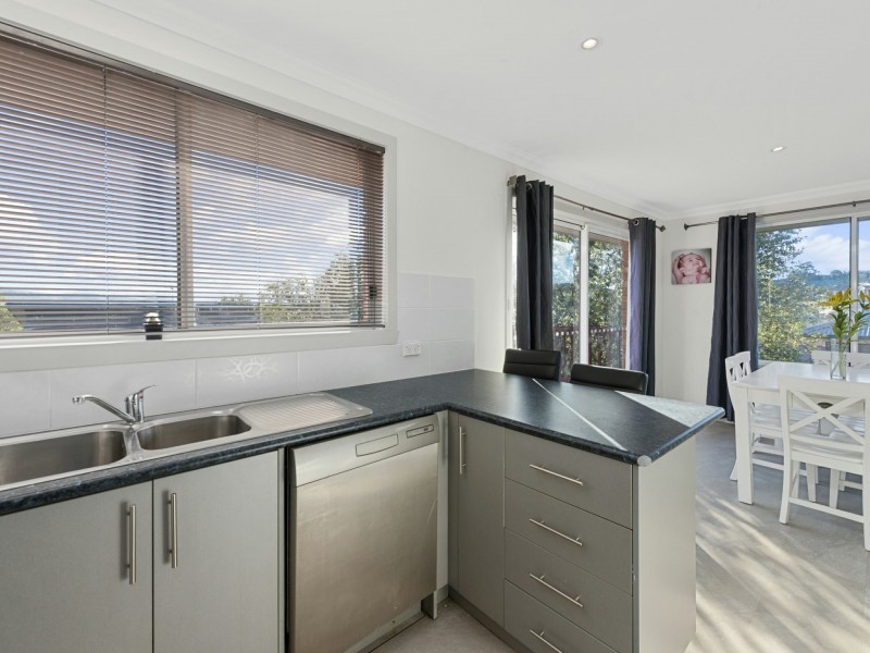 4 Govett Rise, Austins Ferry TAS 7011
