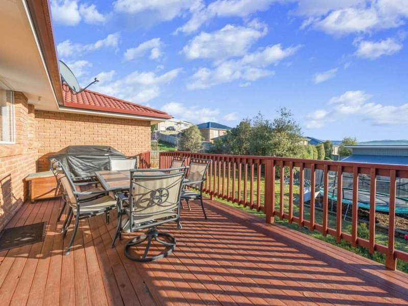 4 Govett Rise, Austins Ferry TAS 7011