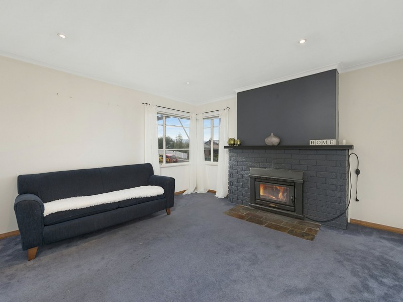 32 Renfrew Circle, Goodwood TAS 7010