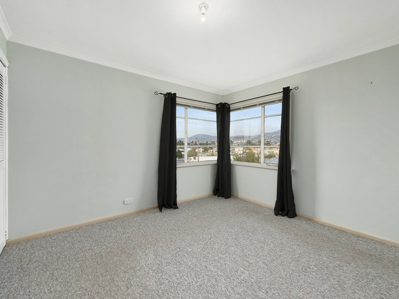 32 Renfrew Circle, Goodwood TAS 7010