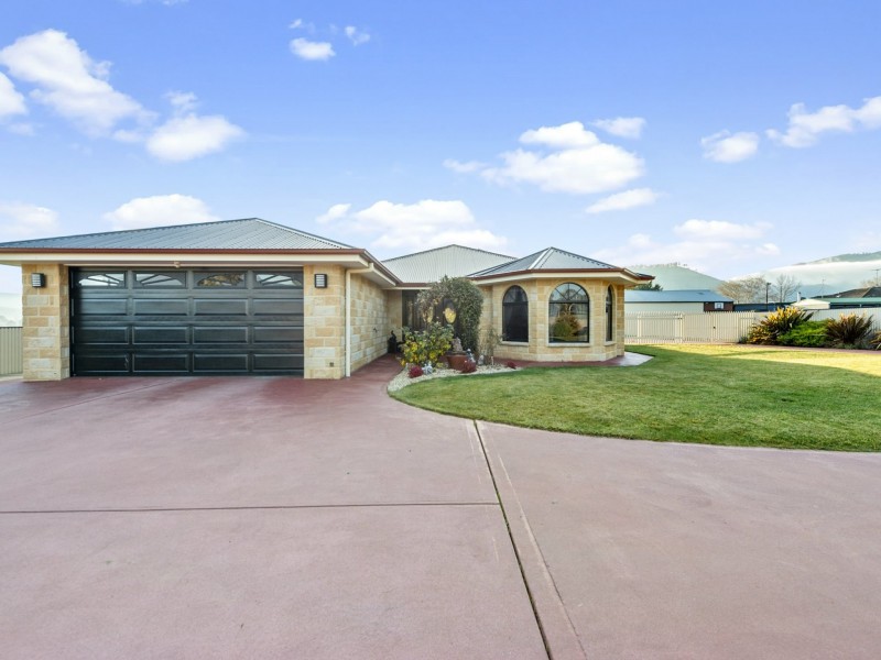 290 Back River Road, New Norfolk TAS 7140