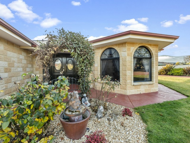 290 Back River Road, New Norfolk TAS 7140