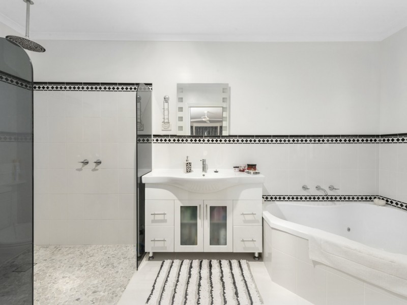 290 Back River Road, New Norfolk TAS 7140
