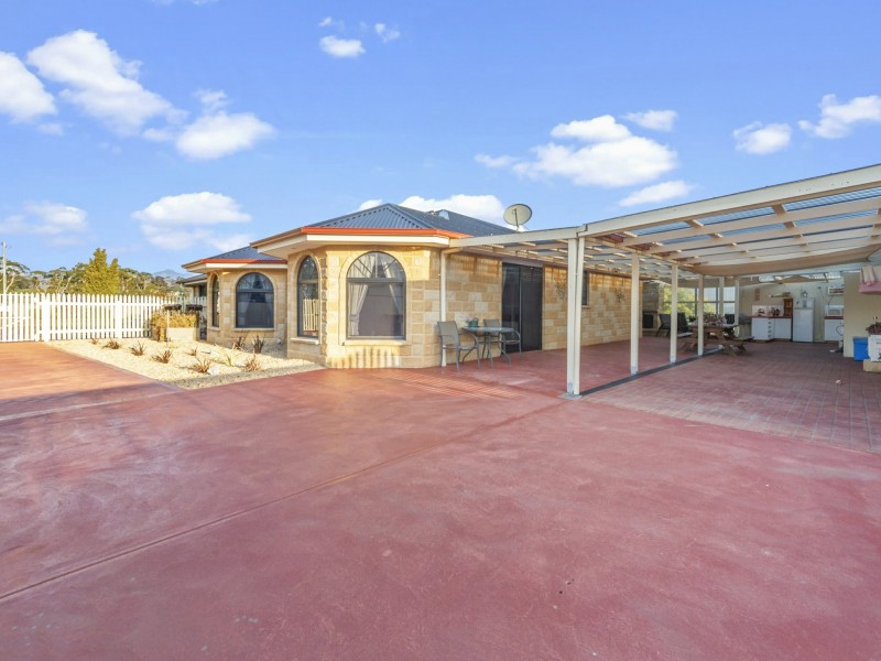290 Back River Road, New Norfolk TAS 7140