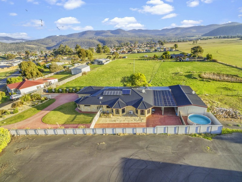 290 Back River Road, New Norfolk TAS 7140