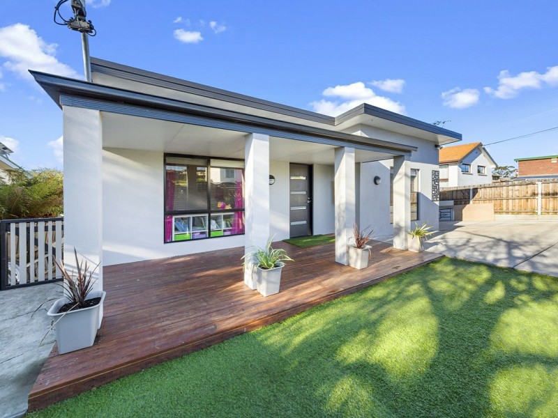 11 Second Avenue, Midway Point TAS 7171