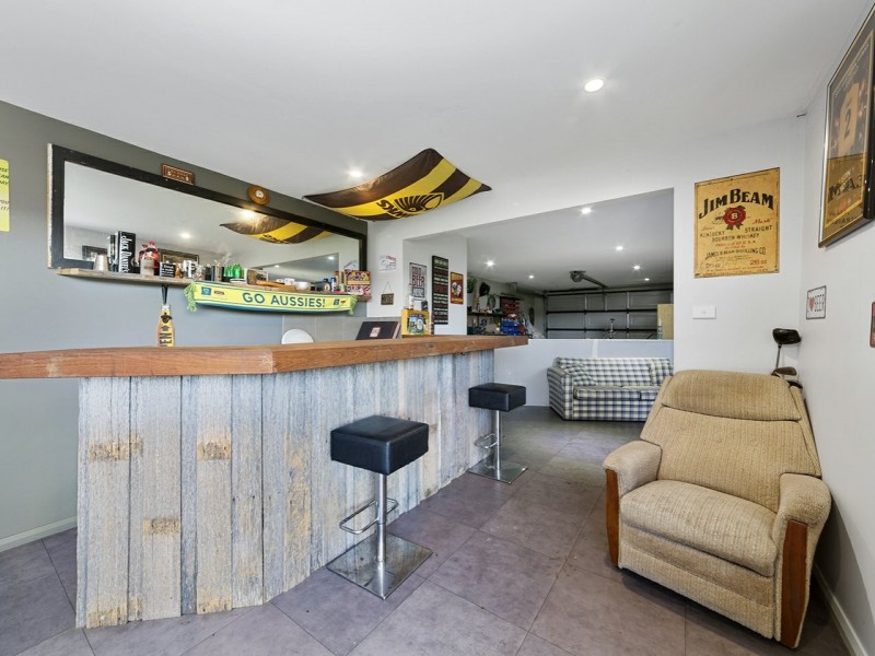 11 Second Avenue, Midway Point TAS 7171