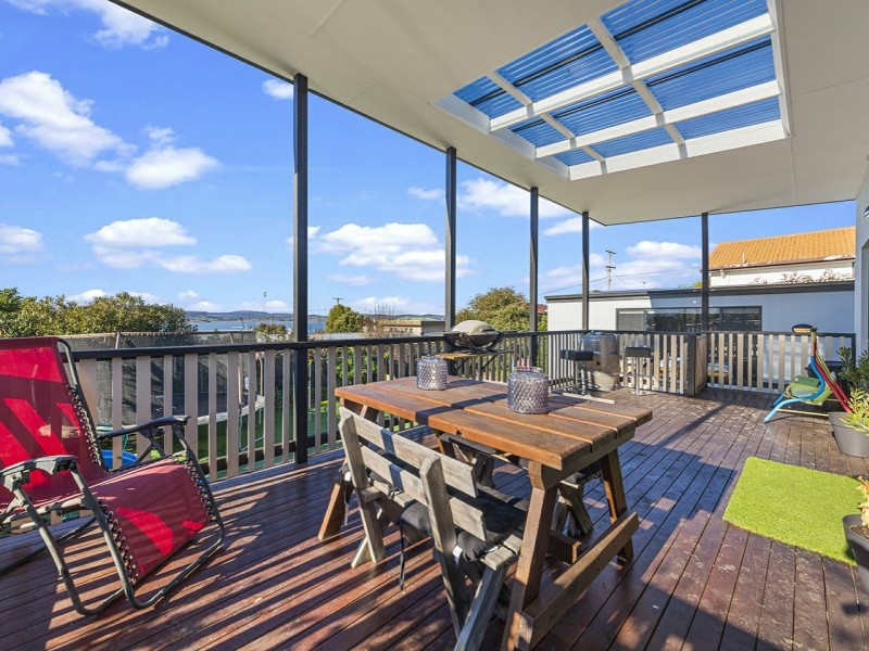 11 Second Avenue, Midway Point TAS 7171