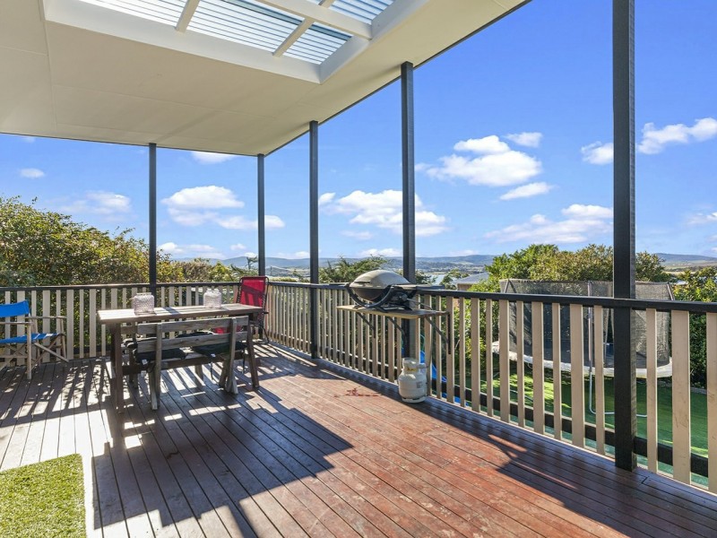 11 Second Avenue, Midway Point TAS 7171