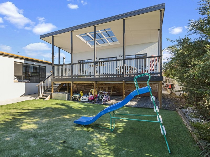 11 Second Avenue, Midway Point TAS 7171