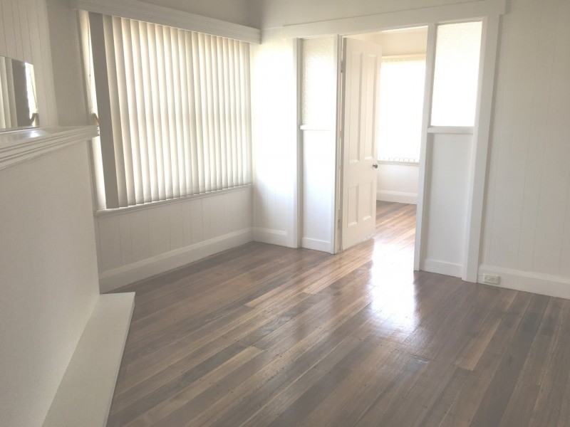 2 Elmsleigh Place, Derwent Park TAS 7009