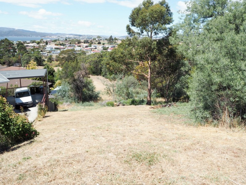 12 Forsythe Court, Claremont TAS 7011