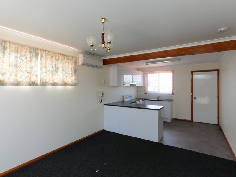 8/6 Katoomba Crescent, Rosetta TAS 7010
