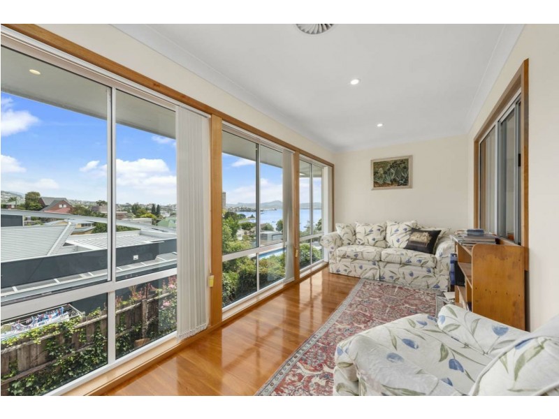 3 Quamby Avenue, Sandy Bay TAS 7005