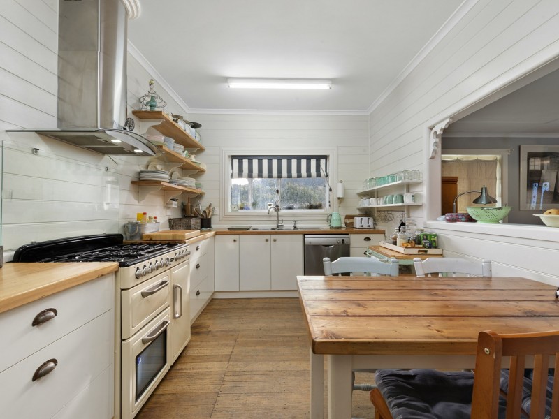 670 Back River Road, Magra TAS 7140