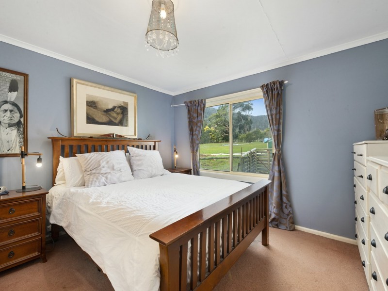 670 Back River Road, Magra TAS 7140