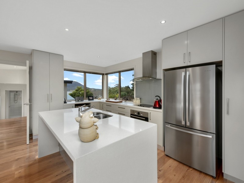 22 Eclipse Road, Austins Ferry TAS 7011